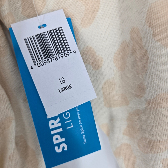 Walt Disney World Animal Kingdom Safari Letters Spirit Jersey Large NWT - Picture 5 of 11